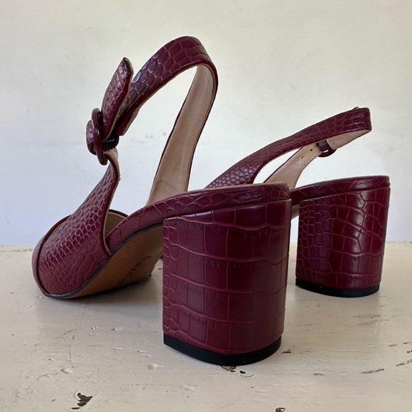 Franco Sarto Trista Plum Faux Crocodile Sling Back Block Heels Size 6.5 M - Picture 3 of 9